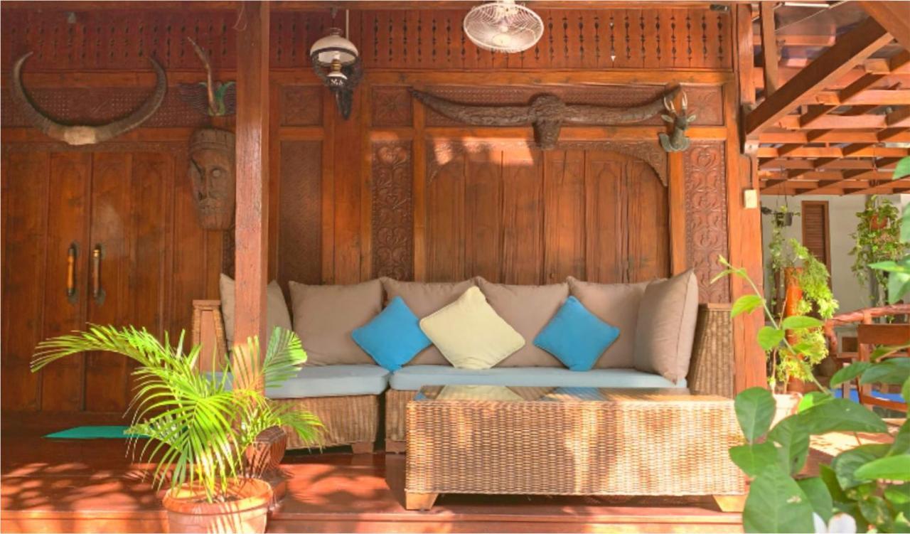 Villa Naga Maya Legian Εξωτερικό φωτογραφία